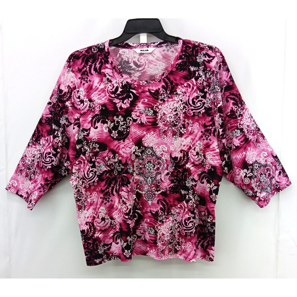 Alia Blouse Women Size 1X Purple Floral Medallion 3/4 Sleeve Round Neck Top